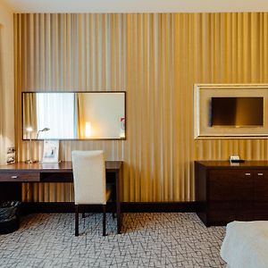 Standard King Room High Floor